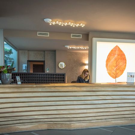 Aqualux Hotel Spa Suite & Terme Bardolino Esterno foto