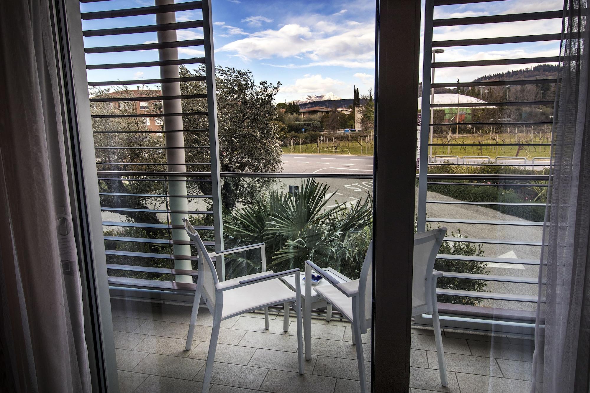 Aqualux Hotel Spa Suite & Terme Bardolino Esterno foto