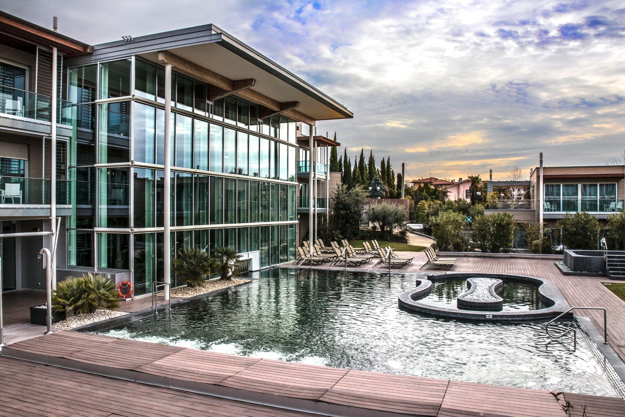 Aqualux Hotel Spa Suite & Terme Bardolino Esterno foto