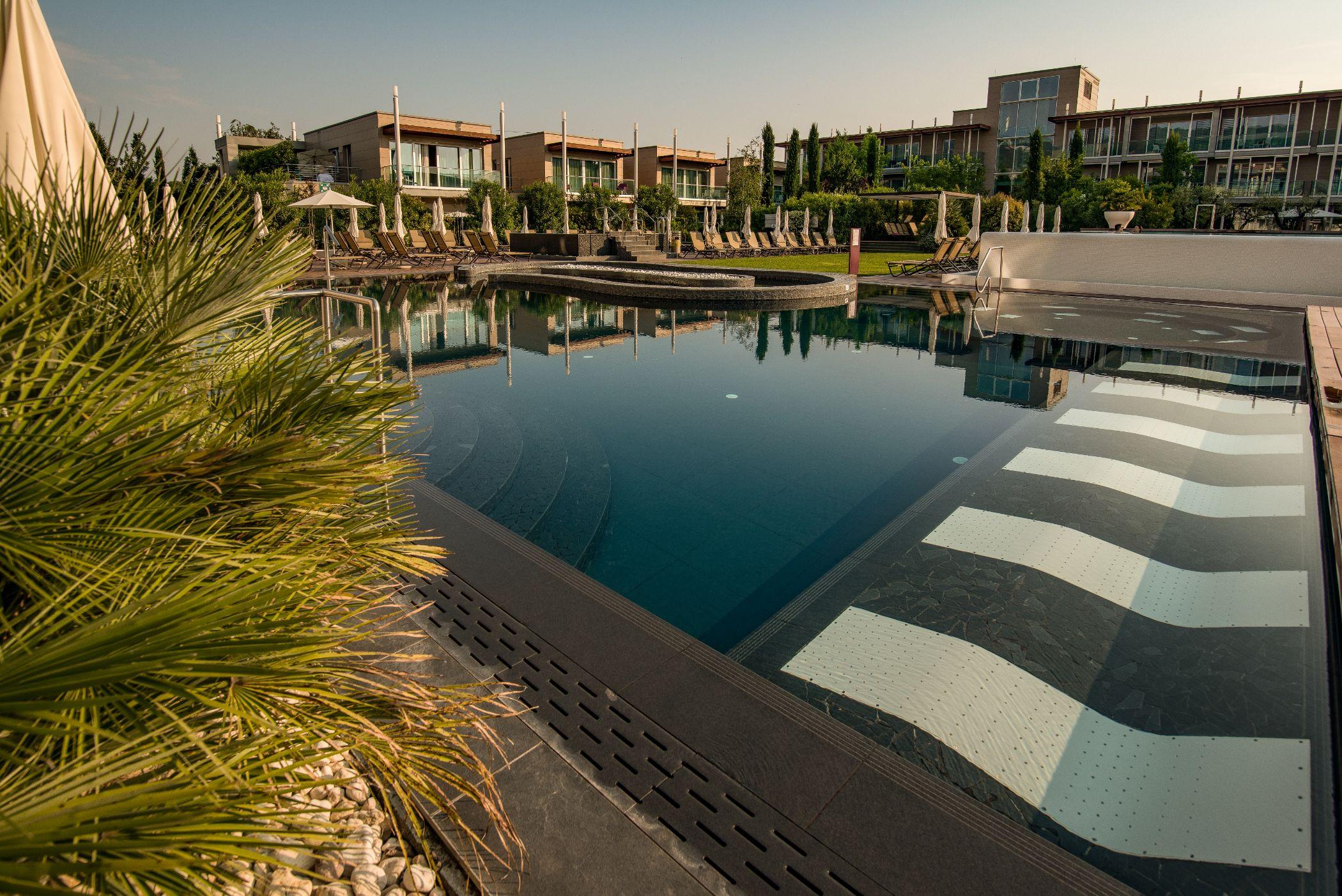 Aqualux Hotel Spa Suite & Terme Bardolino Esterno foto